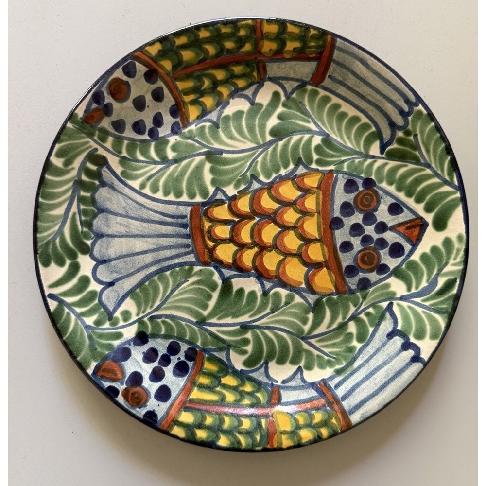 Signed AMORA Mexican Majolica Plate Dolores Hidalgo GTO Hand Painted Fish 9.5"